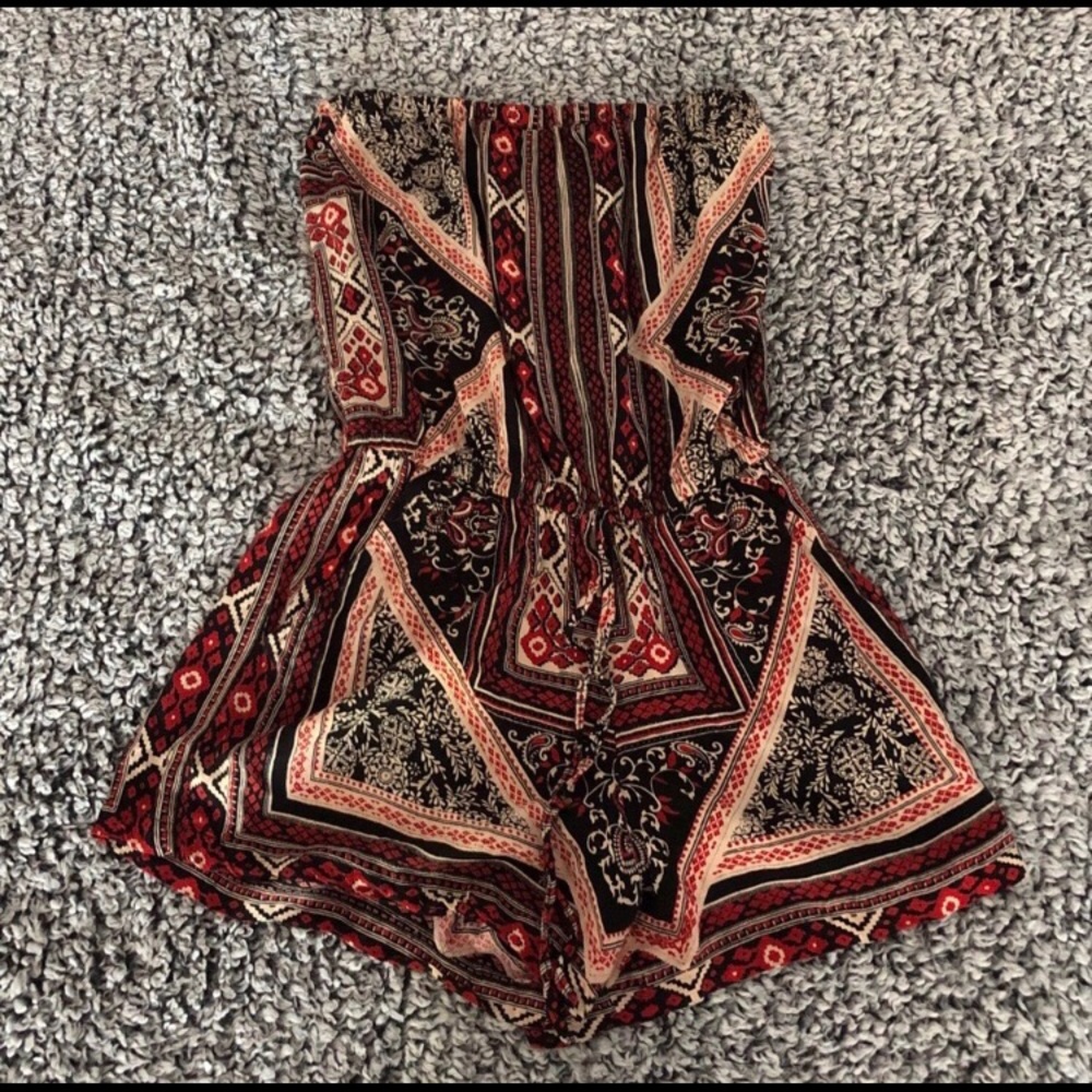 Strapless romper size medium only worn once